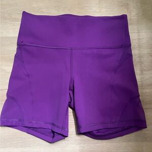 Lululemon Wunder Train Mesh Short 6 in.